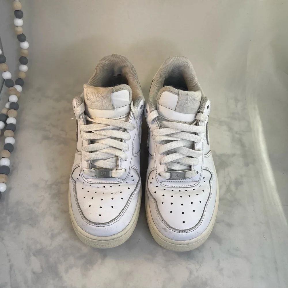 Nike Nike Air Force 1 Low White sneakers DD8959-100 Size 6 - Picture 3 of 8